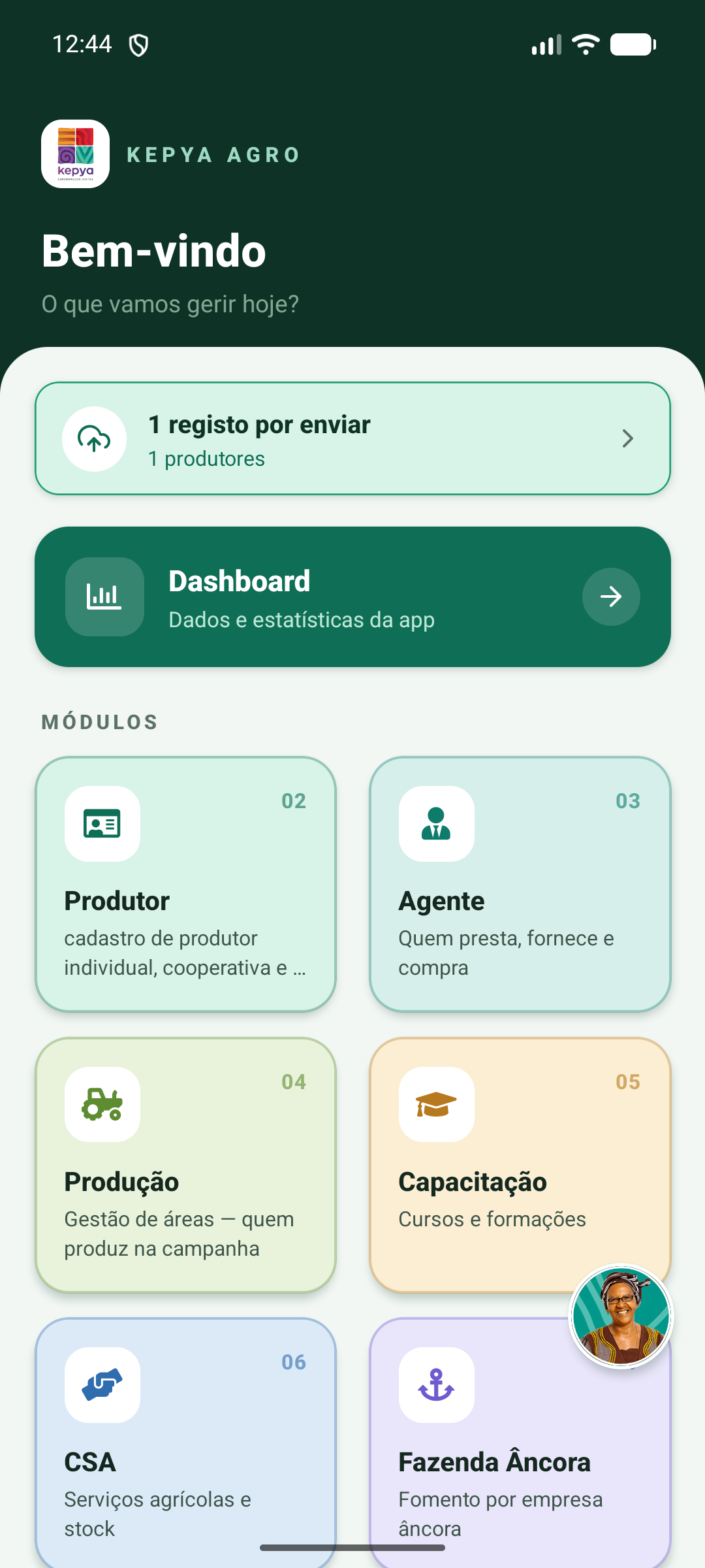Ecrã inicial da aplicação, com a saudação no topo e os cartões dos módulos