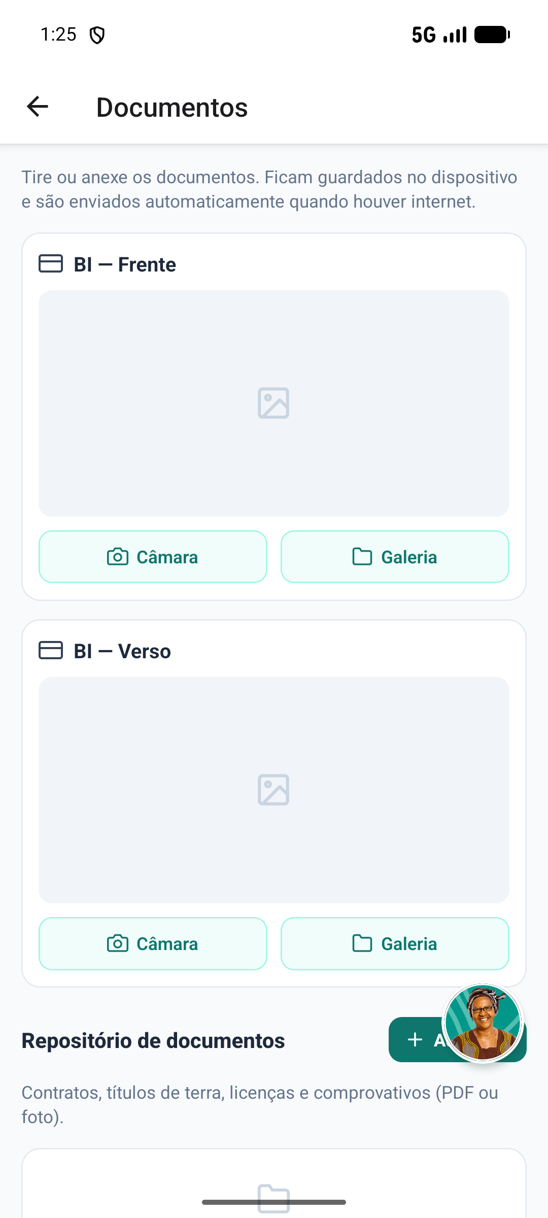 Ecrã Documentos com os cartões do bilhete de identidade e o arquivo